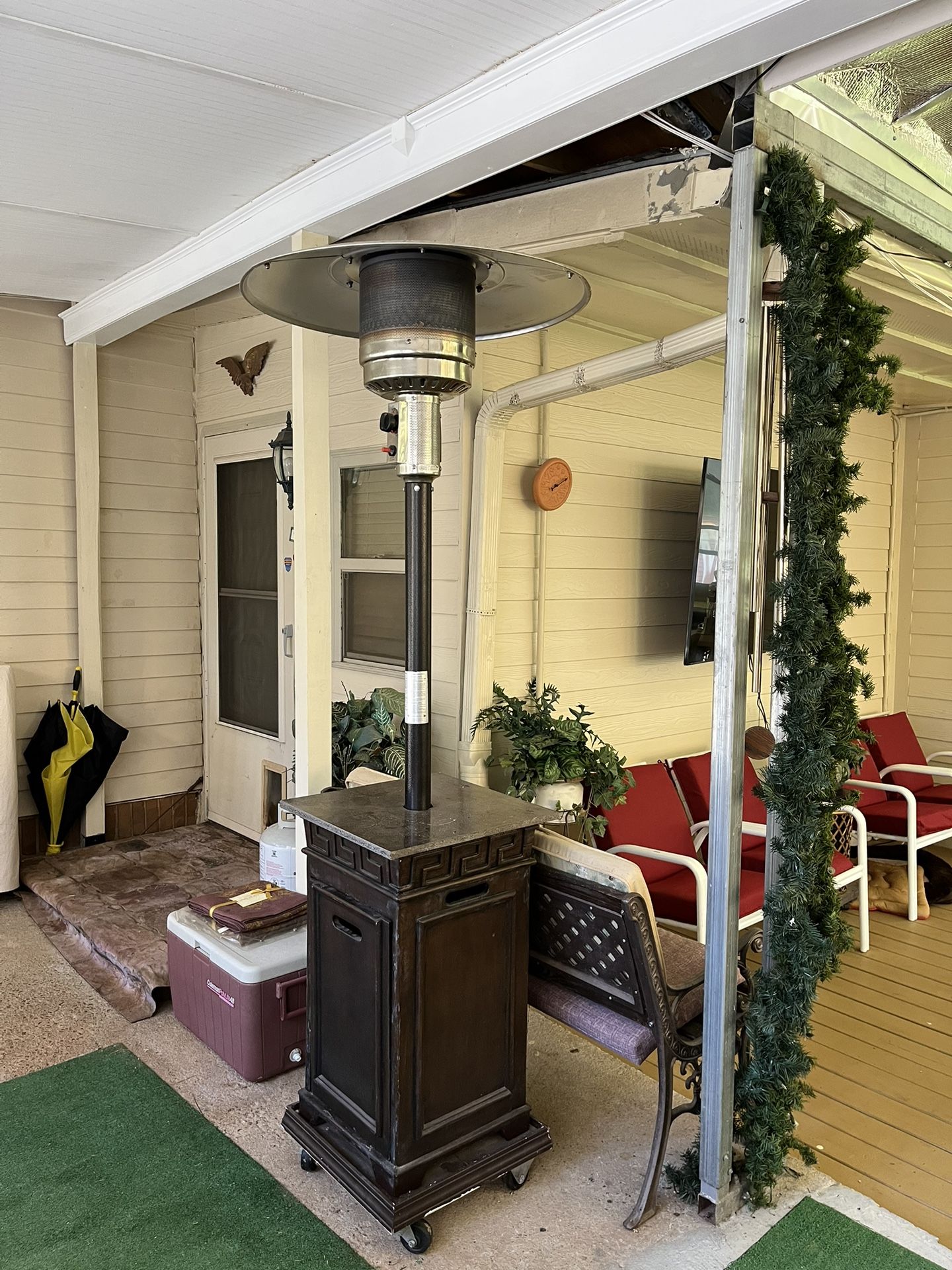 Propane-powered Outdoor Heater