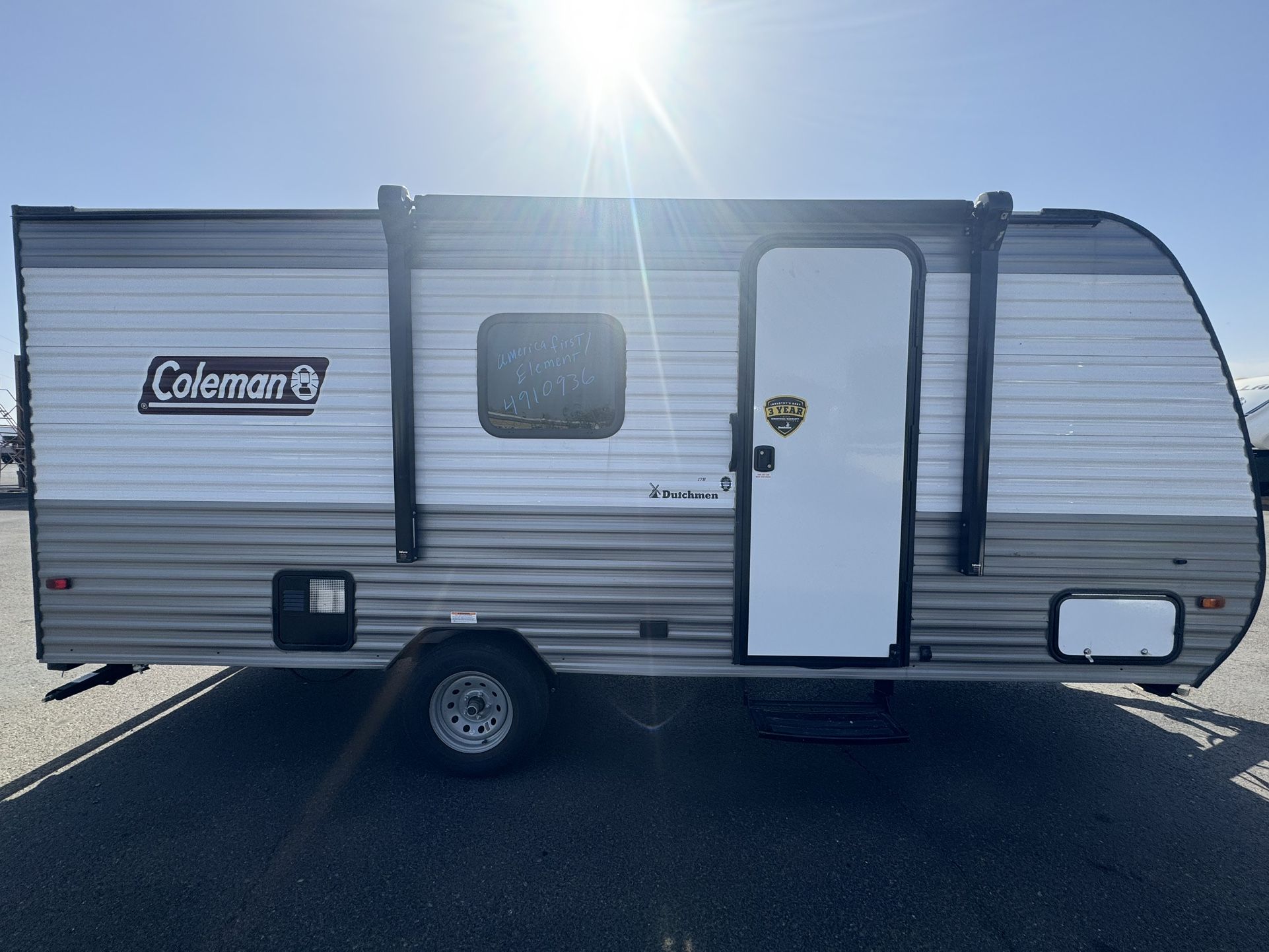 2024 Coleman 17B