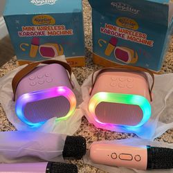 Mini wireless karaoke machine