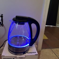 Hamilton Beach glass electric kettle