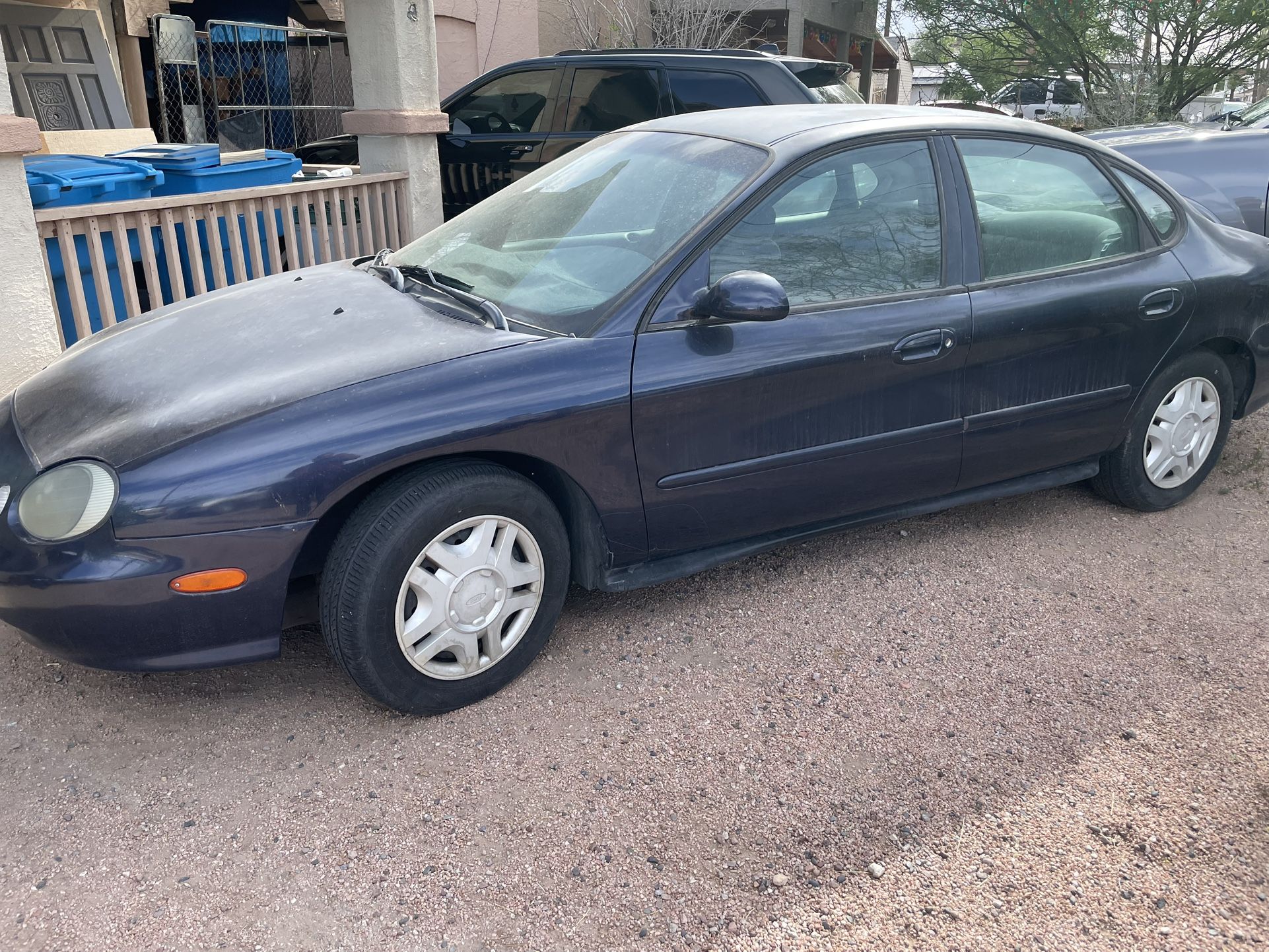 1998 Ford Taurus