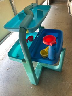 Foldable Water table