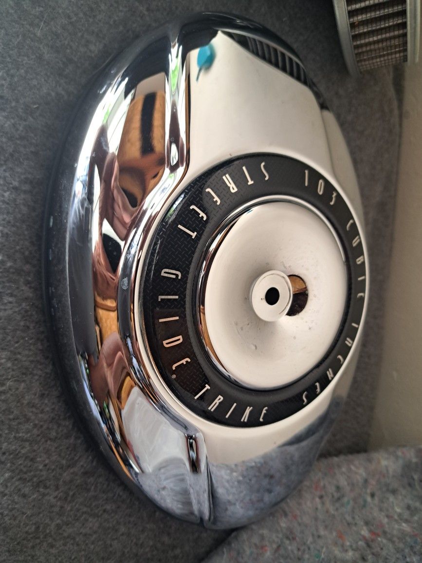 HARLEY DAVIDSON AIR CLEANER AND COVER