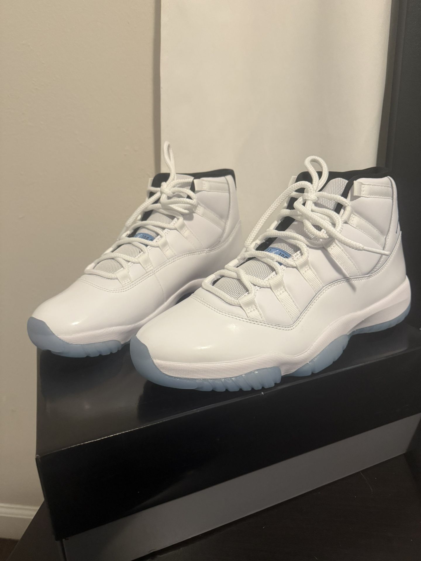 Jordan 11s