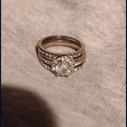 10k White Gold Size 6 Wedding Band Set