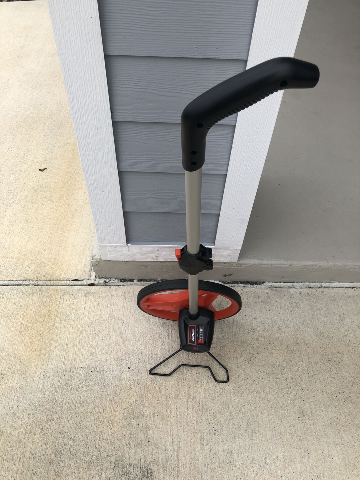 Measuring Wheel