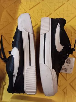 Nike Court Legacy Lifts