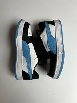 Kids PUMA tennis shoes size 12c
