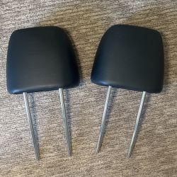 Subaru Outback Front Headrests 