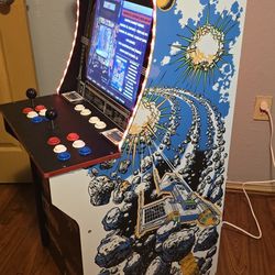 3/4 Arcade With 12k Plus Games