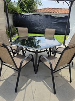 Outdoor Table and Chairs