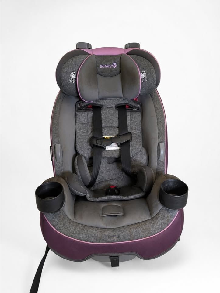 Safety 1st 2-in-1 Convertible Car Seat / Booster Seat – Purple & Gray – Used