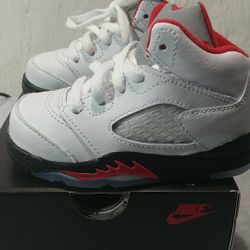 Jordan Retro 5 size 5c great condition