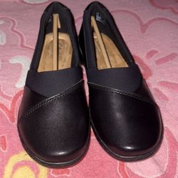 Women's Cora Charm Slip-On Flats