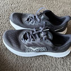 Hoka,Ecco