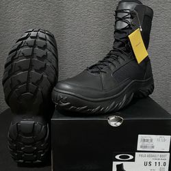 Oakley Field Assault Boots - Size: 11