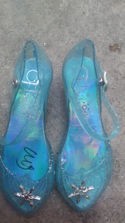Elsa shoes (read discription)