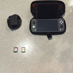 Nintendo Switch Lite,2 Games,1 Portable Case,1 Charger