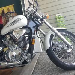 2005 Honda VLX Deluxe Shadow