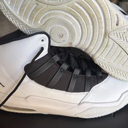 Jordan Max Aura