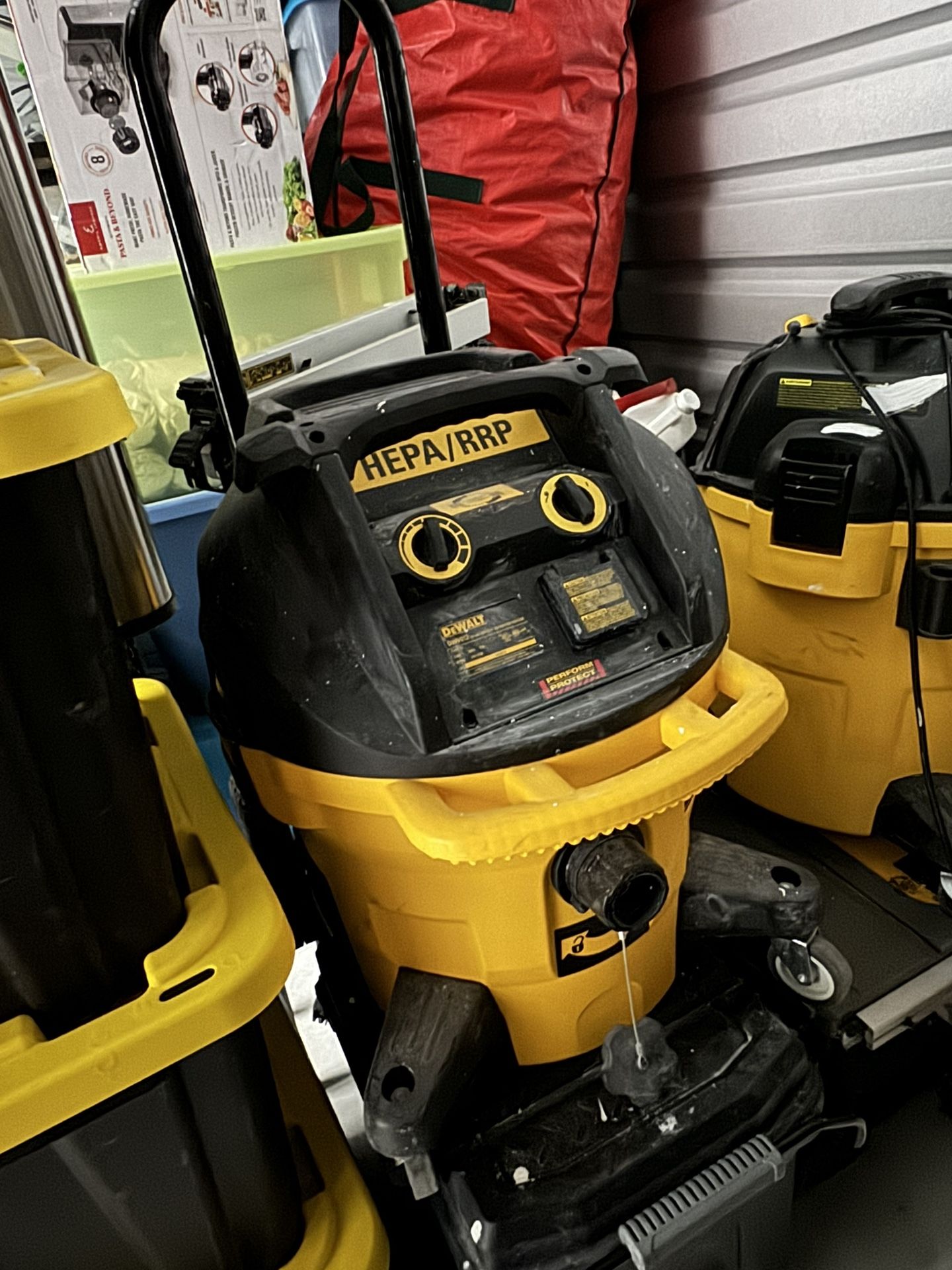 Dewalt Power Sander And HEPA Vacuum