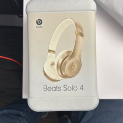 New Beats Solo 4