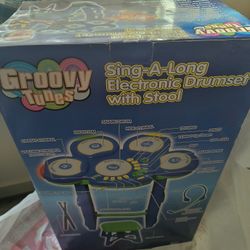 Groovy Tunes Sing Along Electronic Drum Set