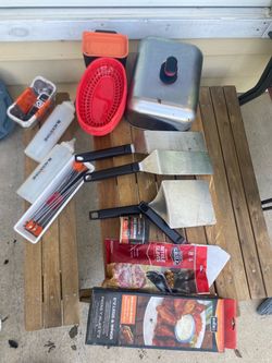 Black stone grill utensils and other stuff