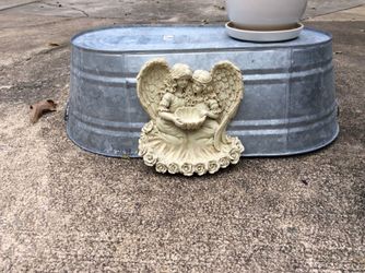 Resin angel wall hanging 12” tall 10” wide