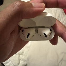 Apple Airpods 4 With Noise Cancellation
