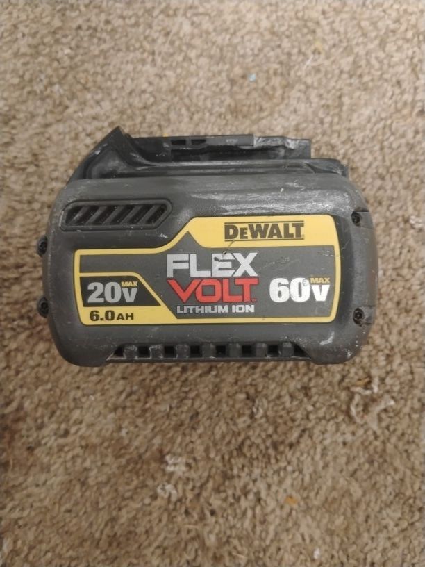 DeWalt Flex Volt 20 / 60  Volt Battery 