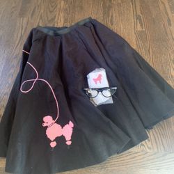 50’s Poodle Skirt And Accessories
