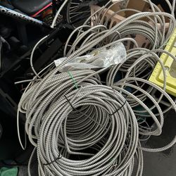 300 + Ft Of Electrical Romex Wire 