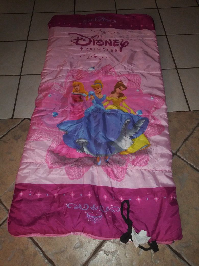 Disney princess sleeping bag. Size 28 x 57