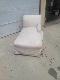 Chase Lounge Chair