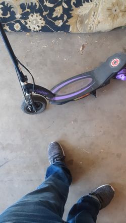 Elictric razor scooter
