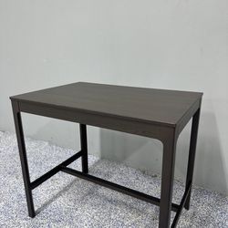 TABLES - HIGH TABLE - COFFEE TALBLE - DINING TABLE