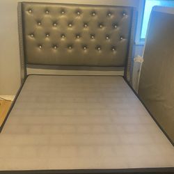 Bed set For Sale