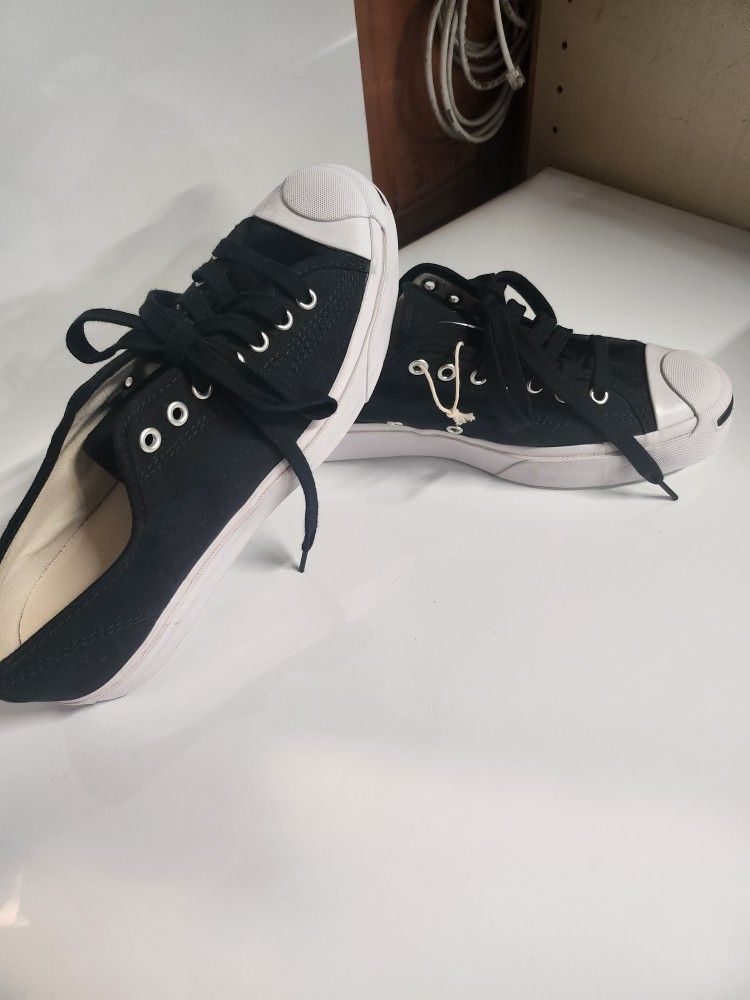 Converse  Men's SIZE 8.5 Women's SIZE 10