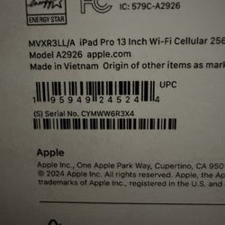 Apple IPad Pro(m4) 256gb, Black. A Month Old, Barley Used. $875