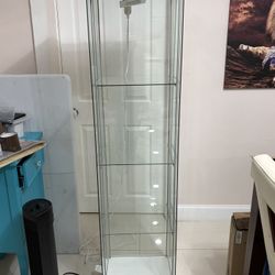 Glass Display With Light 