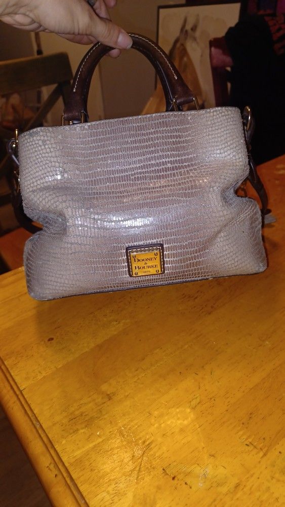 Dooney & Bourke Purse