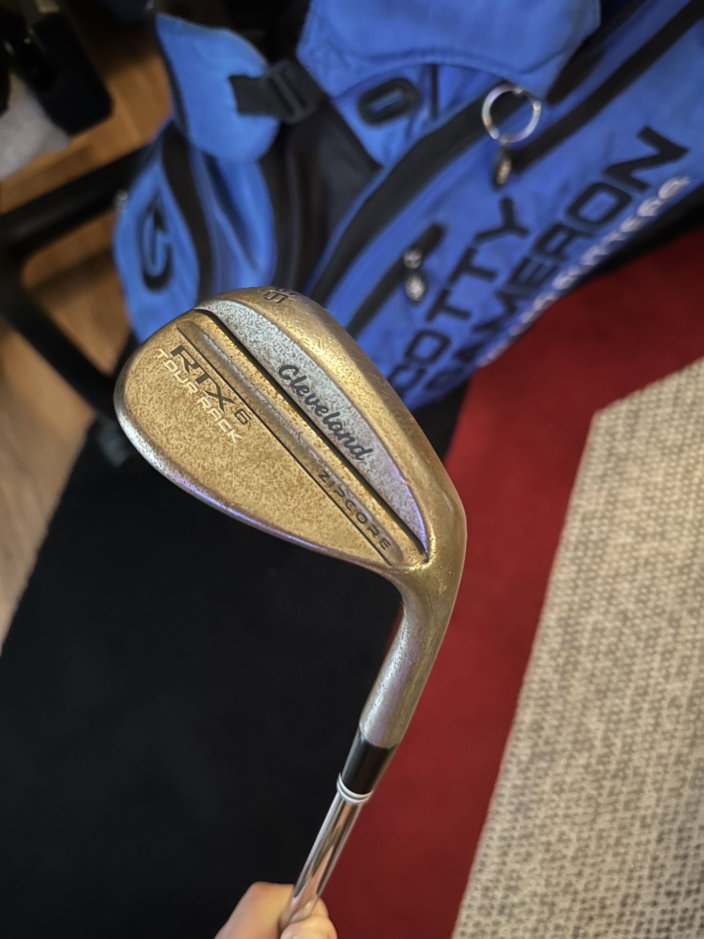 Cleveland RTX 6 Zipcore Tour Rack 56 degree wedge