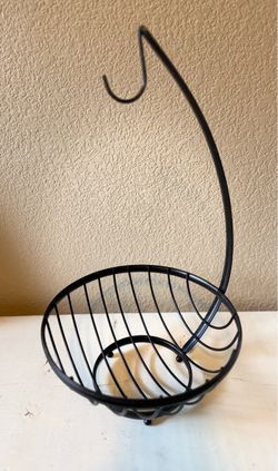 Black Metal Wire Fruit Basket with Banana Hook