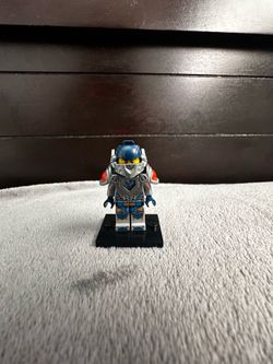 Clay Moorington - Dark Blue Helmet, Flat Silver Visor and Armor