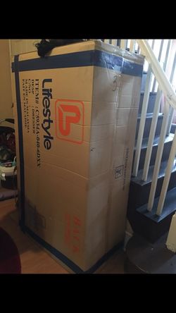 Brand new still in box 6 draw dresser with mirror