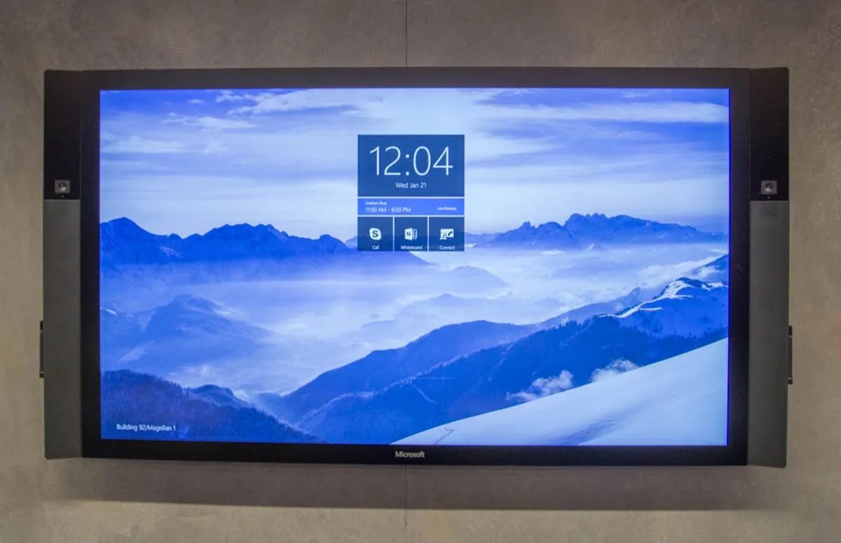 LOW PRICE- $10k Retail Microsoft Hub 1 Touch Screen