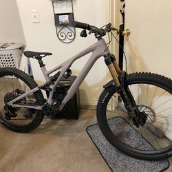 Mountain Bike BRAND NEW 