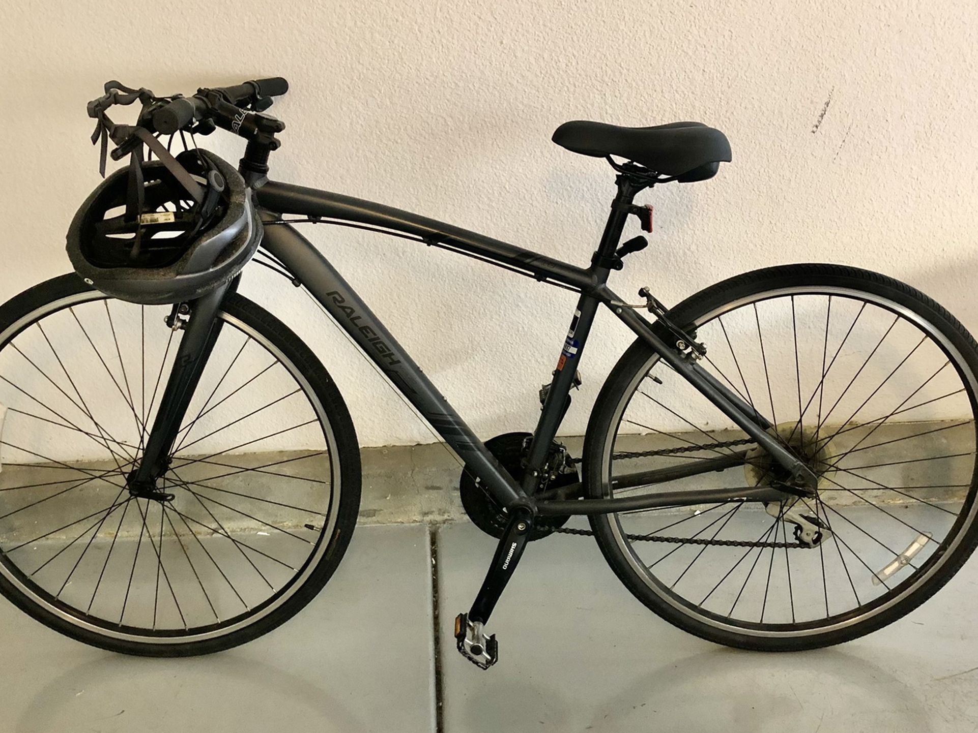 Raleigh Misceo 1.0 Bike