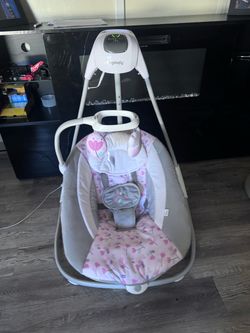 Baby swing pink